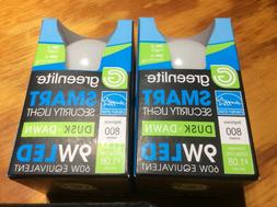  Dusk To Dawn LED  60watt Security Light Bulb Warm White 300